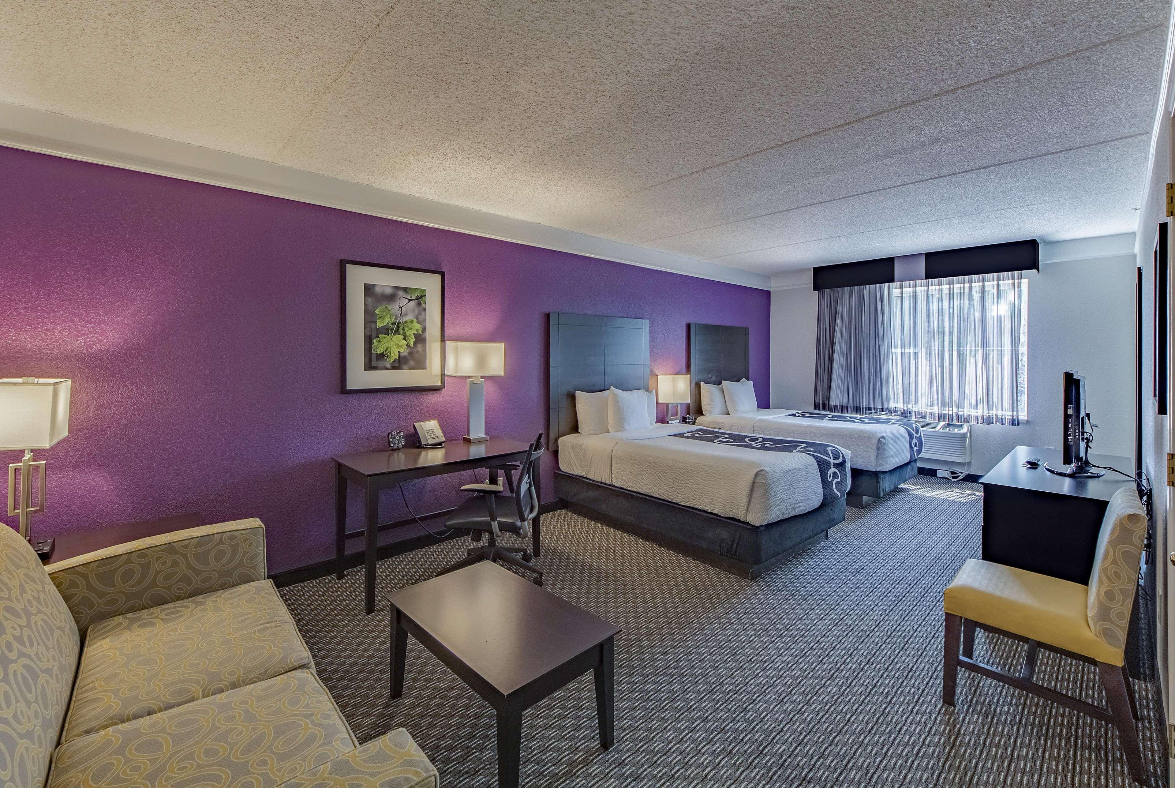 Travelodge By Wyndham Houston Cy-Fair Экстерьер фото